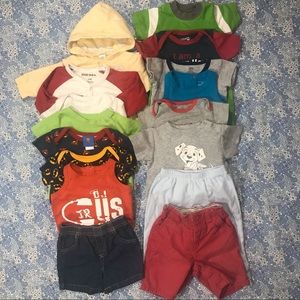 16- Pieces baby boy clothings size 3/6 Months